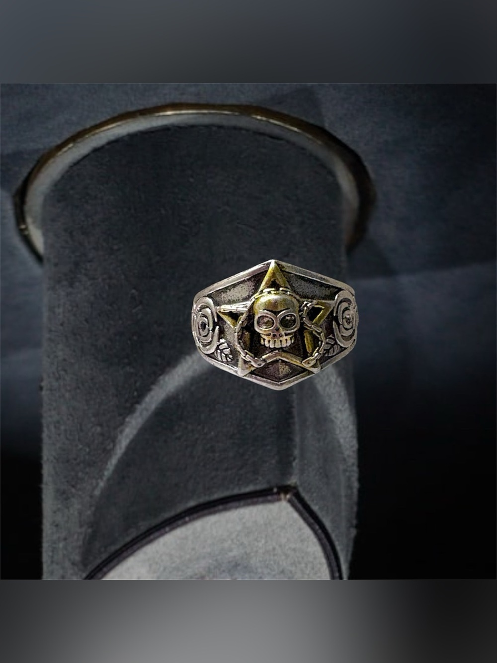 Adjustable two tone, stainless steel Chunky Gothic Skull Band Ring